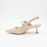 ⁦حذاء كعب متوسط رفيع للنساء لون بيج لامع⁩ - الصورة ⁦4⁩