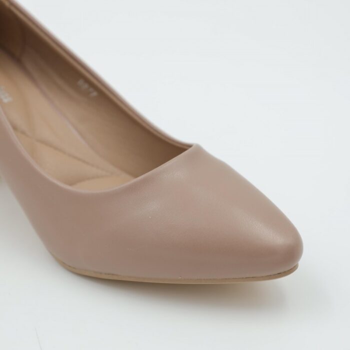 ⁦حذاء كعب عريض عالي للنساء لون بني⁩ - الصورة ⁦2⁩