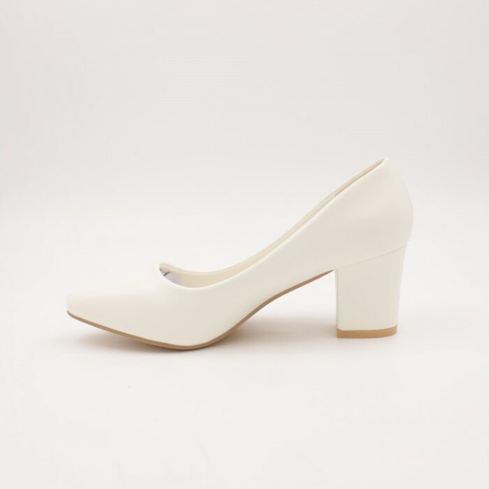 103383225_685eb9606d72a حذاء كعب عريض عالي للنساء لون ابيض - الصورة 1