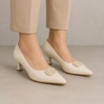 ⁦حذاء كعب رفيع عالي للنساء لون بيج⁩ - الصورة ⁦7⁩