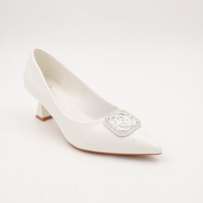 ⁦حذاء كعب رفيع عالي للنساء لون ابيض⁩ - الصورة ⁦5⁩