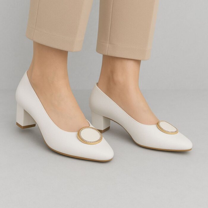 ⁦حذاء كعب عريض عالي للنساء لون ابيض⁩ - الصورة ⁦7⁩