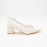 حذاء كعب عالي عريض لون ابيض