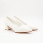 ⁦حذاء كعب عريض متوسط للنساء لون اوف وايت⁩ - الصورة ⁦5⁩