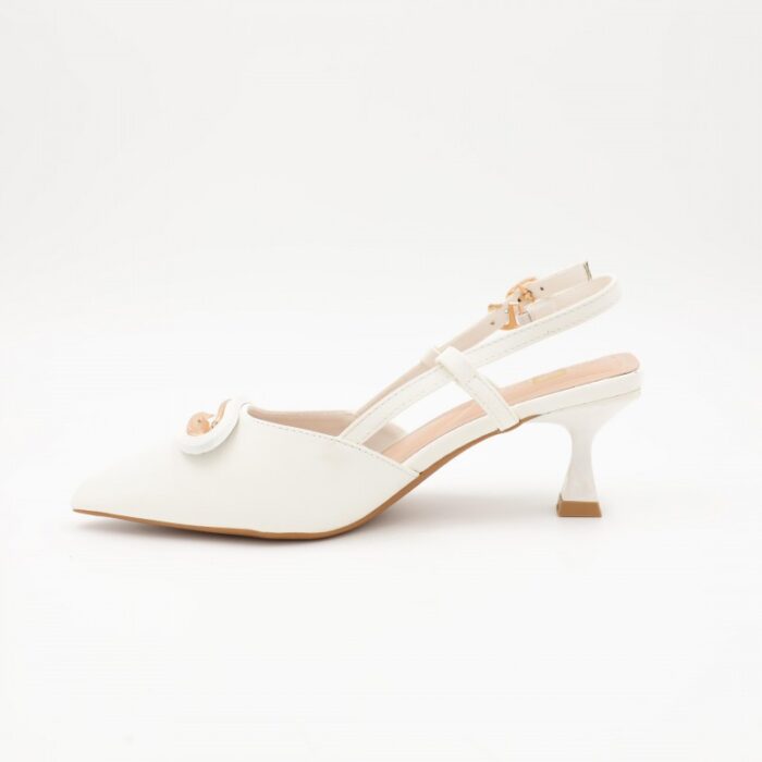 ⁦حذاء كعب متوسط رفيع نسائي بتصميم كلاسيكي مفتوح من الخلف لون ابيض⁩ - الصورة ⁦3⁩