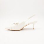 ⁦حذاء كعب متوسط رفيع نسائي بتصميم كلاسيكي مفتوح من الخلف لون ابيض⁩ - الصورة ⁦5⁩