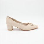 ⁦حذاء كعب متوسط نسائي بتصميم كلاسيكي لون بيج⁩ - الصورة ⁦5⁩