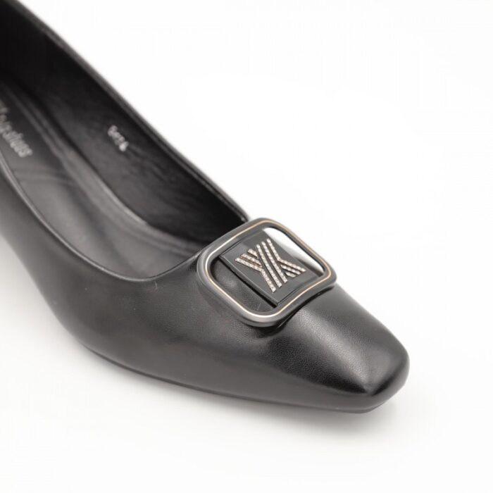 ⁦حذاء كعب متوسط نسائي بتصميم كلاسيكي لون اسود⁩ - الصورة ⁦7⁩