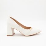 ⁦حذاء كعب نسائي أنيق بتصميم كلاسيكي بنقشةلون ابيض⁩ - الصورة ⁦6⁩