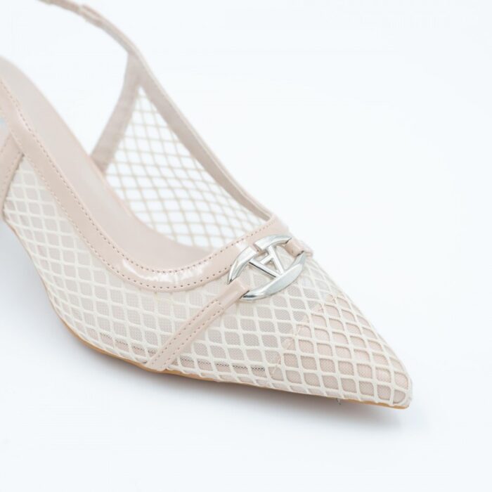 ⁦حذاء كعب متوسط رفيع نسائي بتصميم كلاسيكي مشبك مفتوح من الخلف لون بيج⁩ - الصورة ⁦6⁩