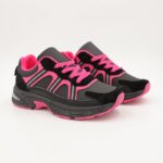 ⁦حذاء سبورت مريح و انيق و عملي للصبايا لون اسود وفوشي⁩ - الصورة ⁦7⁩