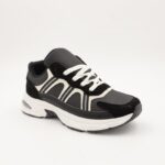 ⁦حذاء سبورت مريح و انيق و عملي للصبايا لون اسود وبيج⁩ - الصورة ⁦4⁩