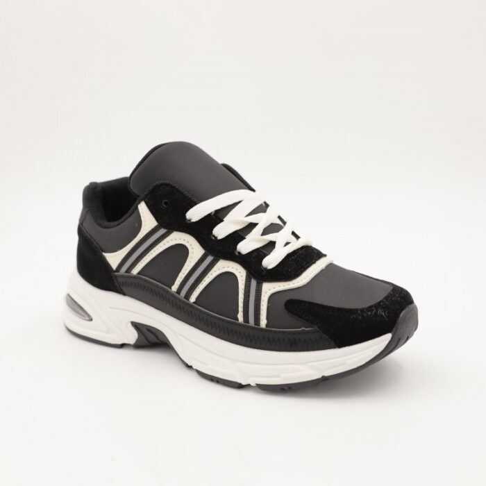 ⁦حذاء سبورت مريح و انيق و عملي للصبايا لون اسود وبيج⁩ - الصورة ⁦4⁩