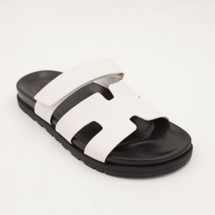 ⁦صندل ستاتي لون ابيض⁩ - الصورة ⁦3⁩