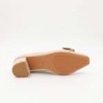 ⁦حذاء كعب متوسط نسائي بتصميم كلاسيكي مع احزمه مزخرفه لون بيج⁩ - الصورة ⁦5⁩