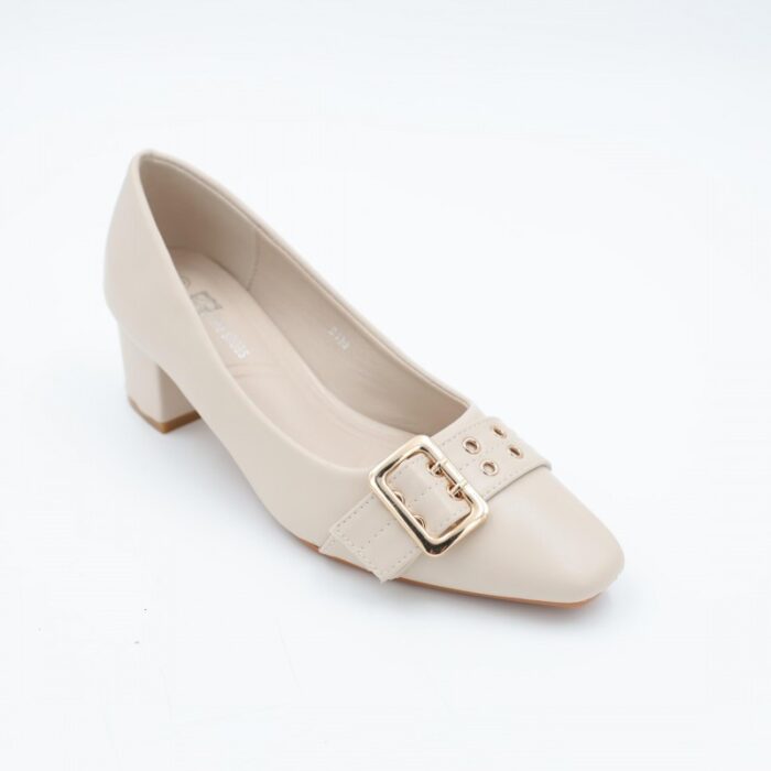 ⁦حذاء كعب متوسط نسائي بتصميم كلاسيكي مع احزمه مزخرفه لون بيج⁩ - الصورة ⁦6⁩