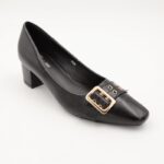 ⁦حذاء كعب متوسط نسائي بتصميم كلاسيكي مع احزمه مزخرفه لون اسود⁩ - الصورة ⁦2⁩