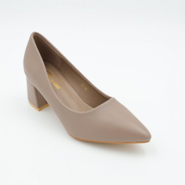 ⁦حذاء كعب عريض متوسط للنساء لون بيج⁩ - الصورة ⁦6⁩