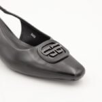 ⁦حذاء كعب متوسط نسائي بكعب عريض بتصميم مفتوح من الخلف لون اسود⁩ - الصورة ⁦2⁩