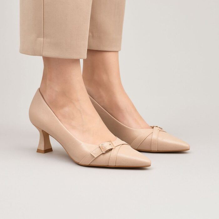 ⁦حذاء كعب رفيع متوسط للنساء لون عسلي⁩ - الصورة ⁦7⁩