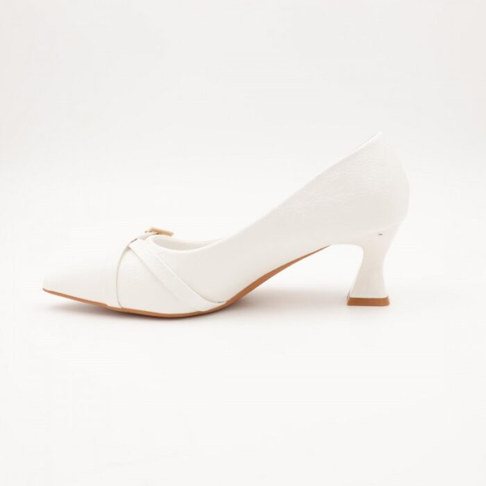 ⁦حذاء كعب رفيع متوسط للنساء لون ابيض⁩ - الصورة ⁦5⁩