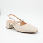 ⁦حذاء كعب ستاتي عريض متوسط مفتوح من الخلف لون بيج⁩ - الصورة ⁦3⁩