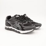 حذاء سبورت رجالي لون ابيض