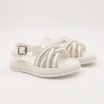 صندل بناتي لون ابيض مع سترس فضي