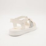 ⁦صندل بناتي لون ابيض⁩ - الصورة ⁦7⁩