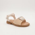 ⁦صندل بناتي مع حزام لون بيج⁩ - الصورة ⁦3⁩