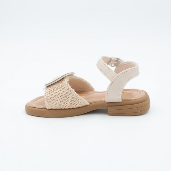 ⁦صندل بناتي لون بيج⁩ - الصورة ⁦2⁩