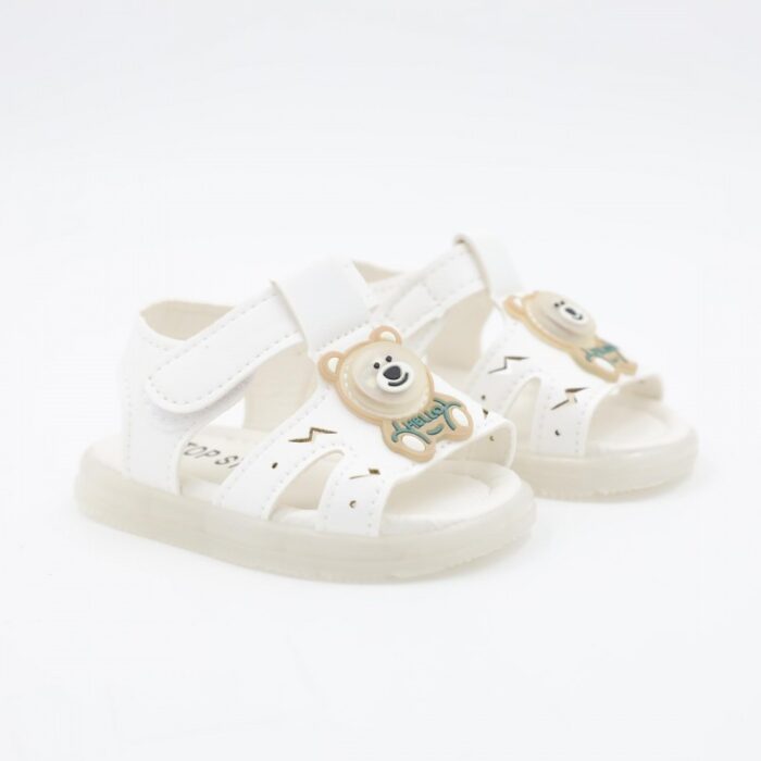 ⁦صندل أطفال بتصميم دبدوب لون ابيض⁩ - الصورة ⁦3⁩