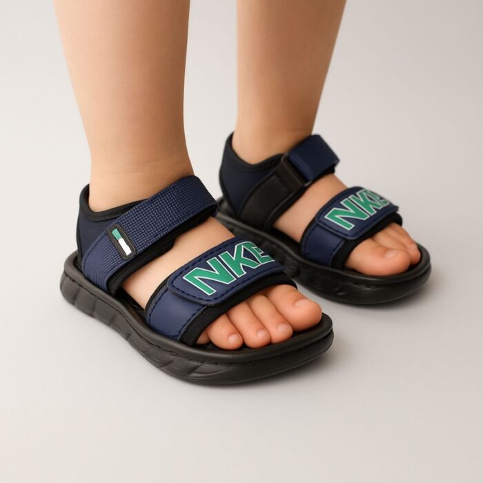 ⁦صندل اطفال ولادي مع لاصق لون اسود وكحلي⁩ - الصورة ⁦5⁩