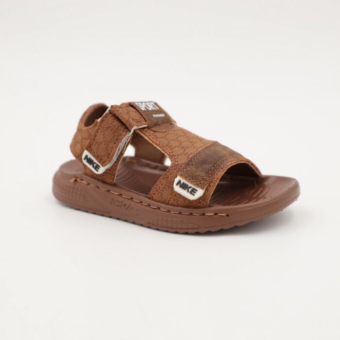 103383399_685ebb97c9317 صندل اطفال ولادي مع لاصق لون بني - الصورة 1