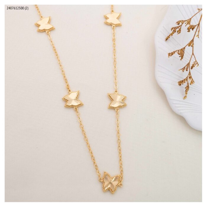 103383681_685ebe606132b سلسال فراشات خمس تعليقات لون ذهبي - الصورة 1