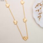 سلسال قلوب خمس تعليقات لون ذهبي