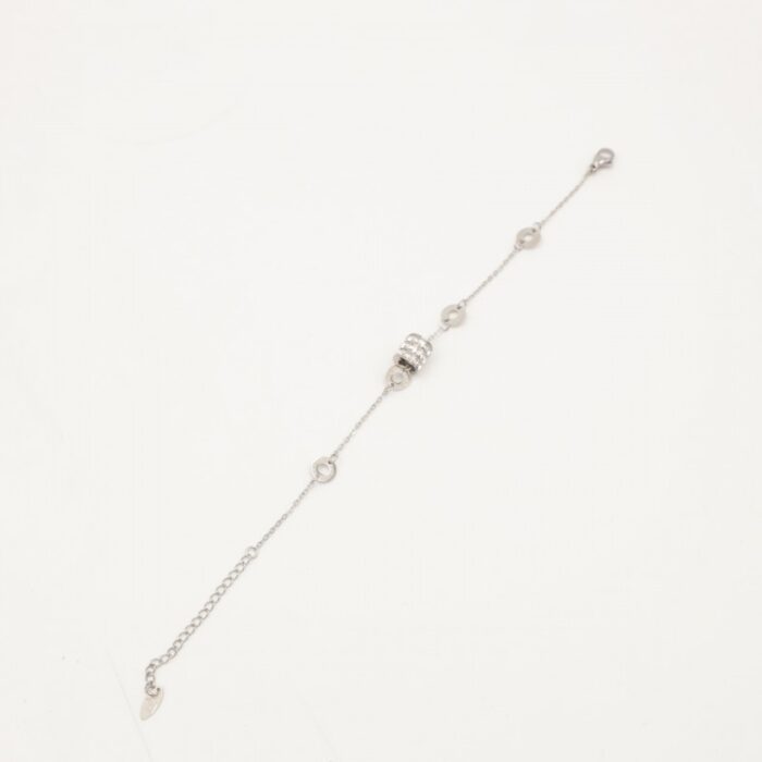 ⁦سوار مع زركون لون فضي⁩ - الصورة ⁦2⁩