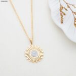 سلسال زركون شعاع مع دائرة زركون لون ذهبي