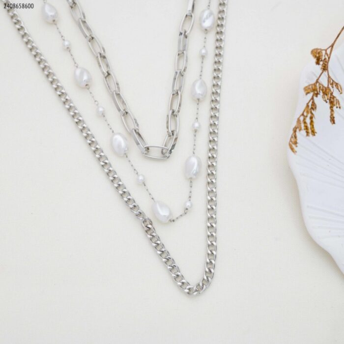 103383770_685ebed73deb6 سلسال جنزير ثلاثة طبقات مع لولو لون فضي - الصورة 1