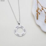 سلسال دائري مع زركون لون فضي