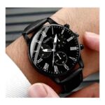 ساعة كوارتز رجالية حزام جلد - أرضية سوداء وعقارب باللون الأبيض - ماركة Geneva