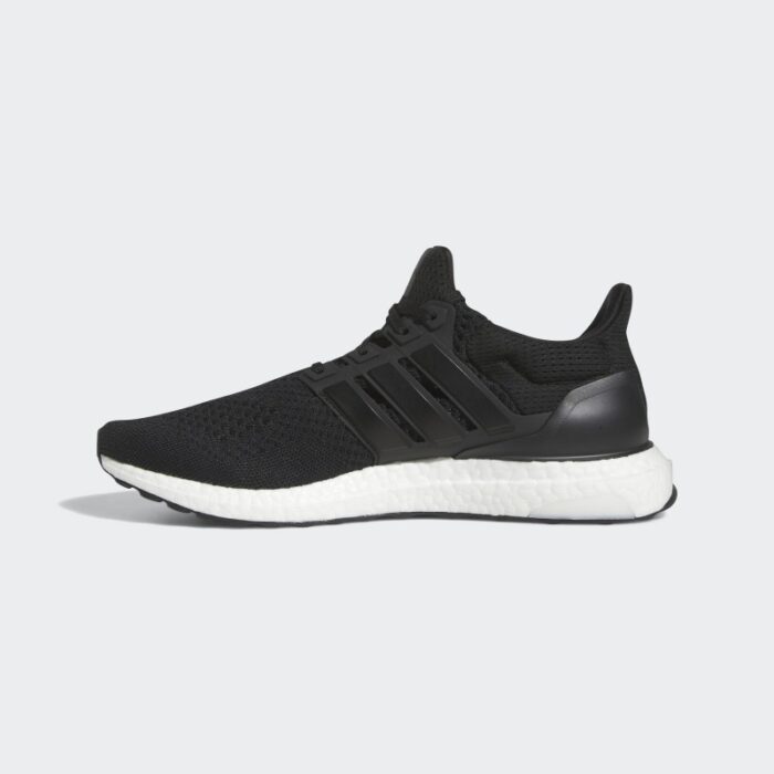 ⁦adidas Men's Ultraboost 1.0 Shoes-Black⁩ - الصورة ⁦5⁩