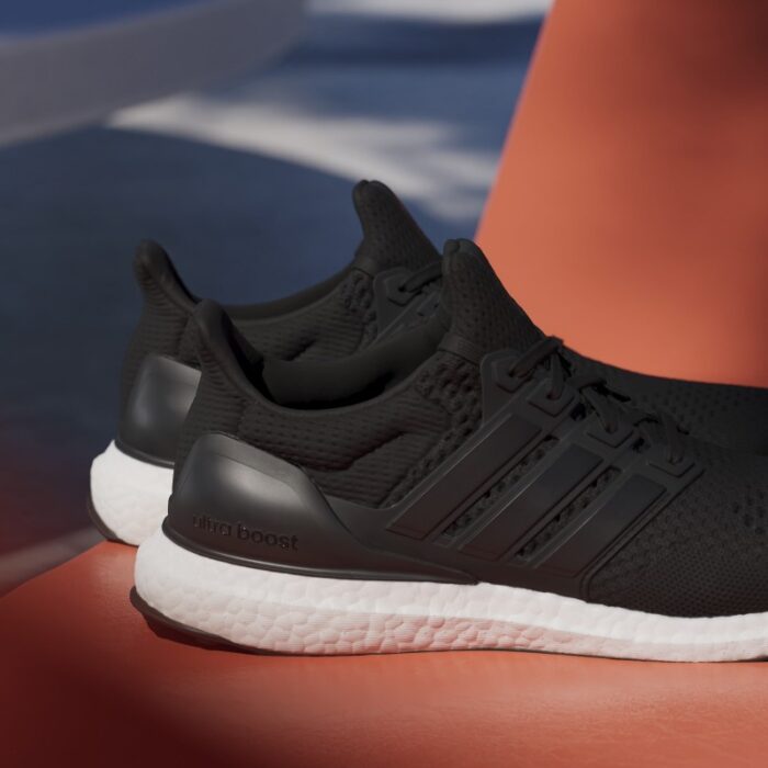 ⁦adidas Men's Ultraboost 1.0 Shoes-Black⁩ - الصورة ⁦22⁩