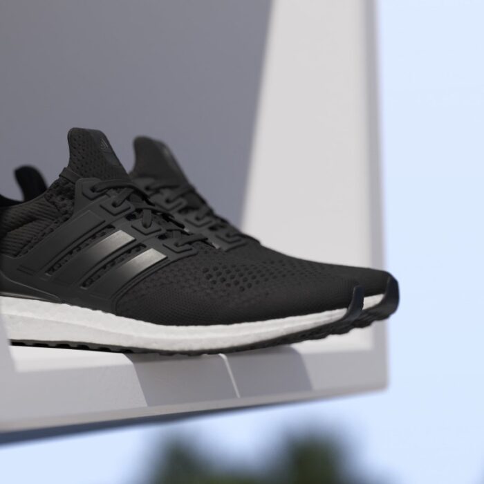 ⁦adidas Men's Ultraboost 1.0 Shoes-Black⁩ - الصورة ⁦23⁩