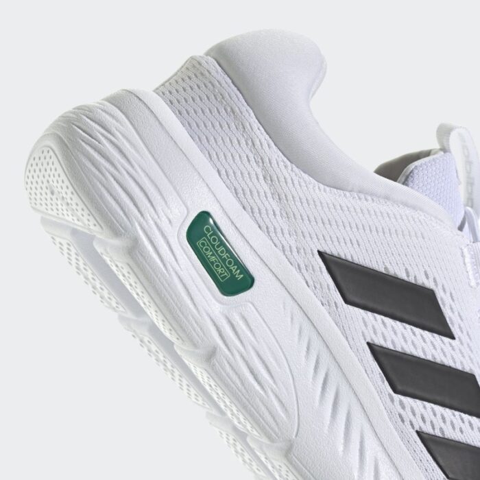 ⁦adidas Men's Cloudfoam Comfy Shoes-White⁩ - الصورة ⁦8⁩