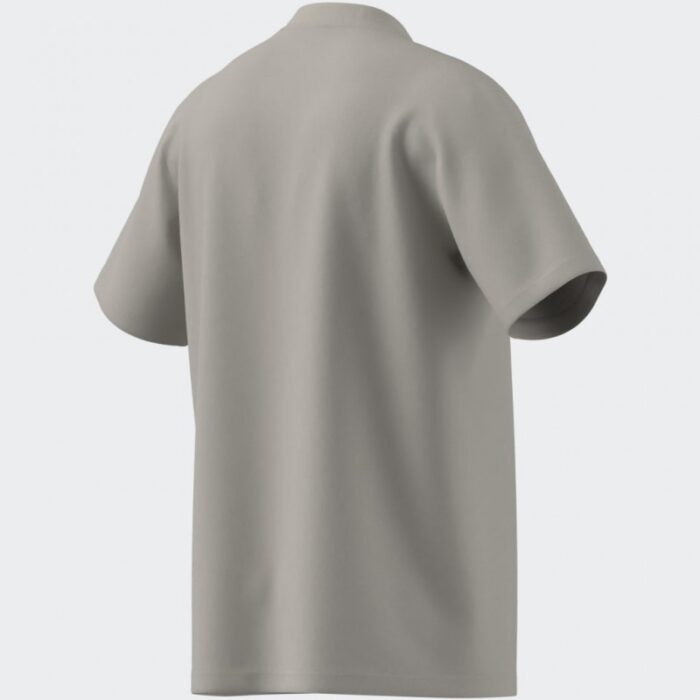 ⁦adidas Men's Essentials Small Logo Single Jersey T-Shirt- Beige⁩ - الصورة ⁦10⁩