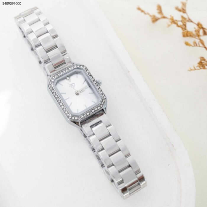 ⁦ساعة نسائية مستطيلة مع زركون (اللون: فضي)⁩ - الصورة ⁦1⁩