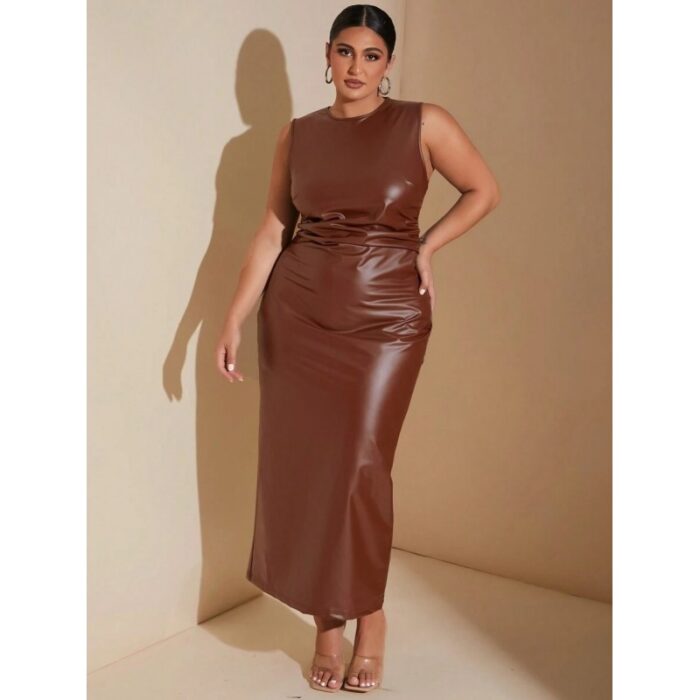 ⁦فستان طويل جلد للنساء لون بني⁩ - الصورة ⁦7⁩