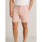 شورت جينز للرجال لون زهري فاتح