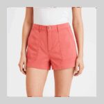 شورت للنساء لون زهري